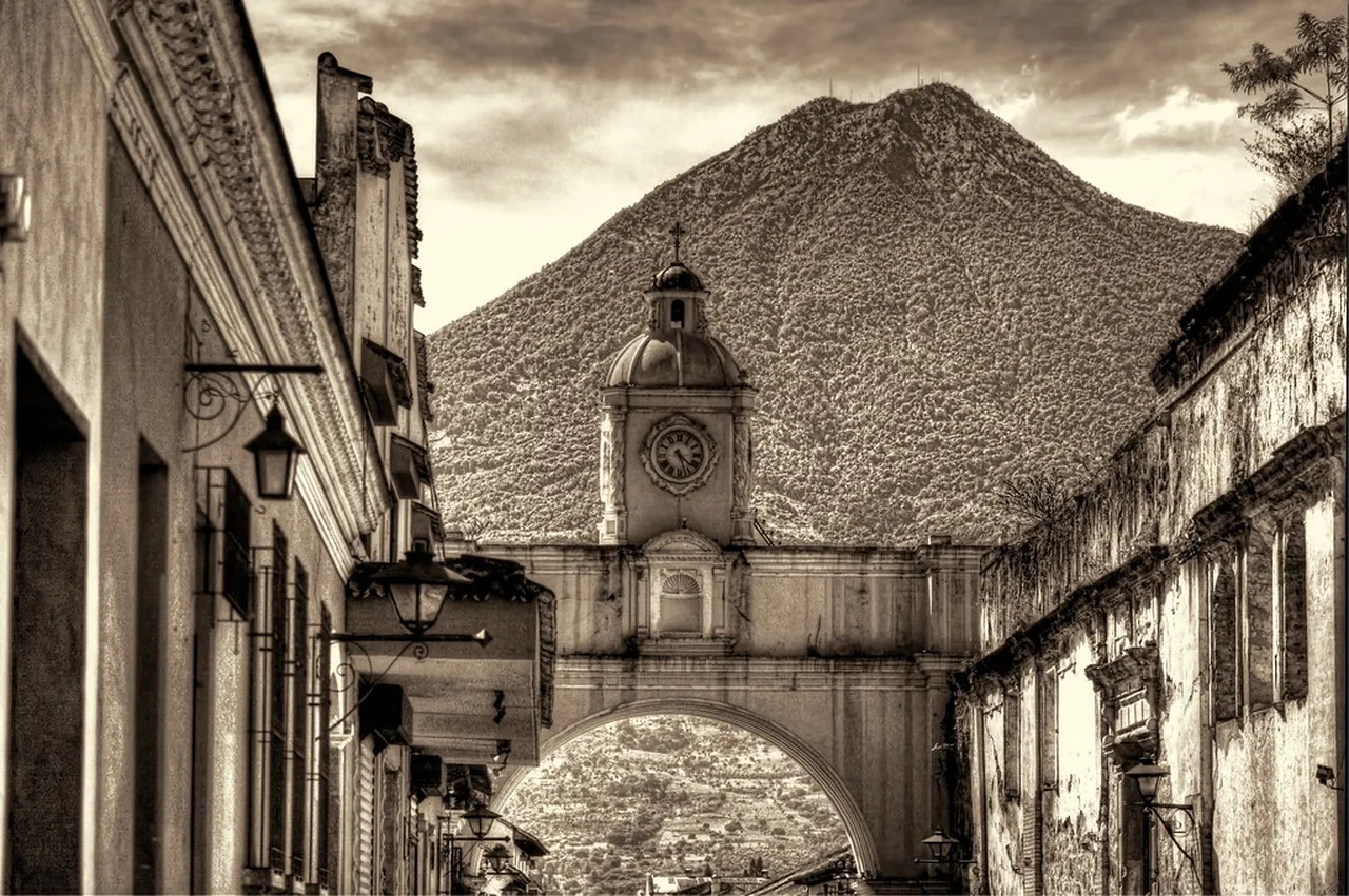 3. St. John’s Cathedral: A Stunning Example of Colonial Architecture