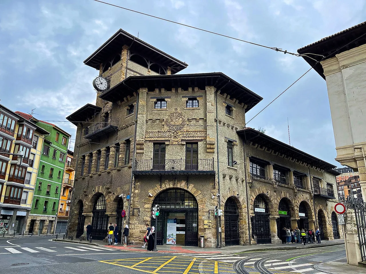 4. Explore the Bilbao Fine Arts Museum: A Journey Through Art History
