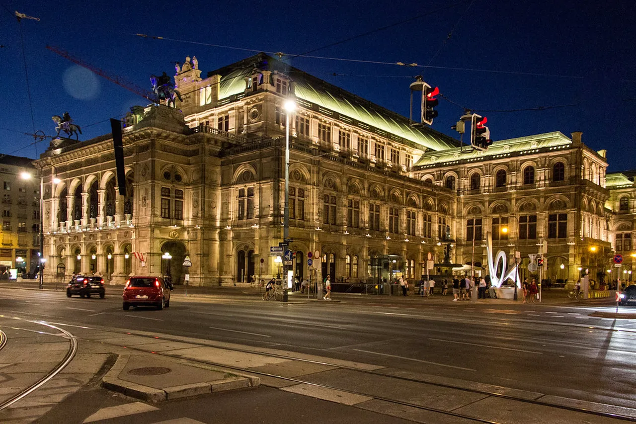 2. Unravel the Story Behind the Bratislava Castle