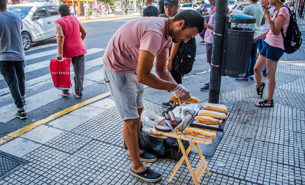 2. Explore the Colorful Streets of La Boca: A Visual Feast