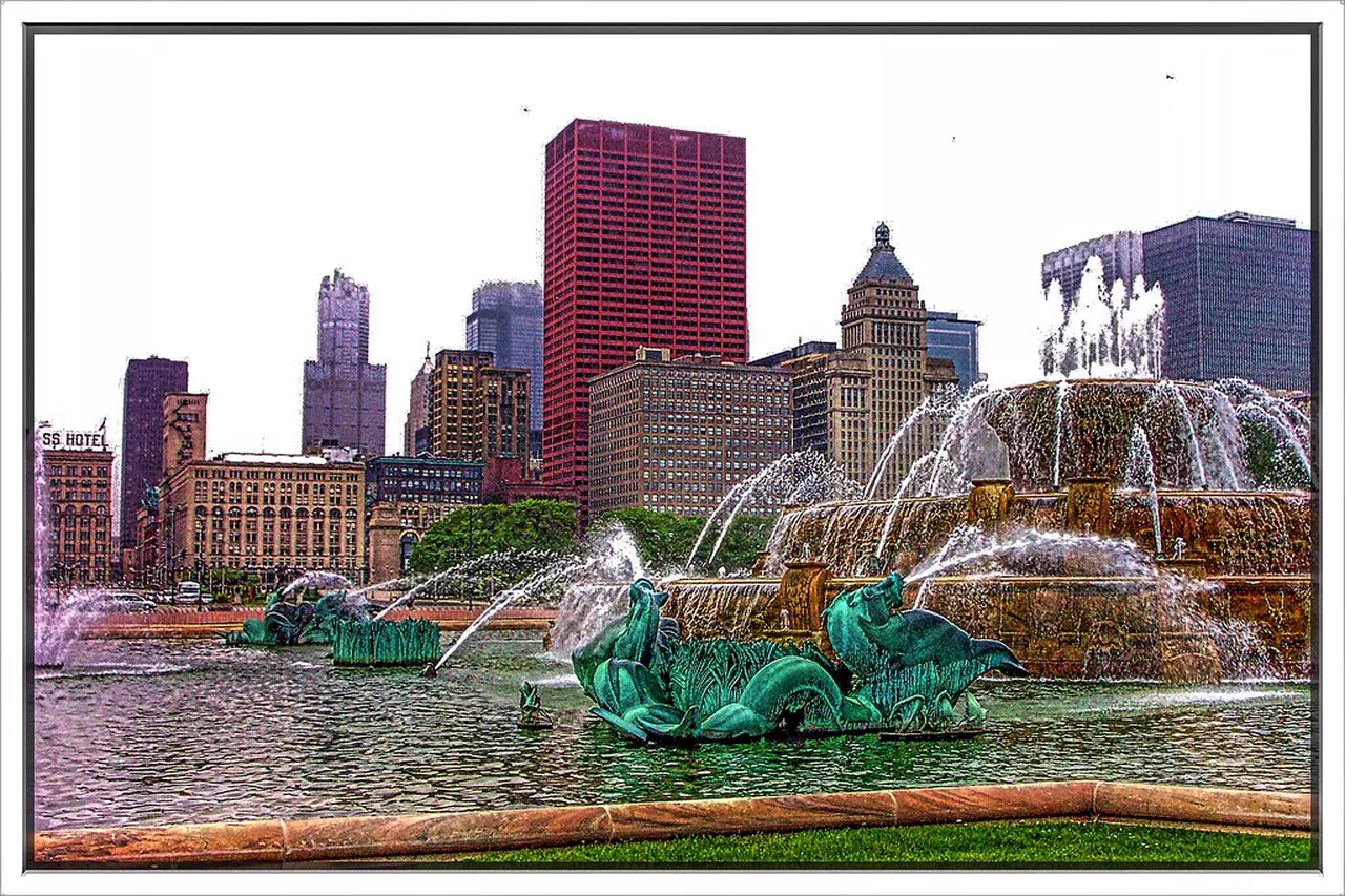 5. Navy Pier: Entertainment and Scenic Views