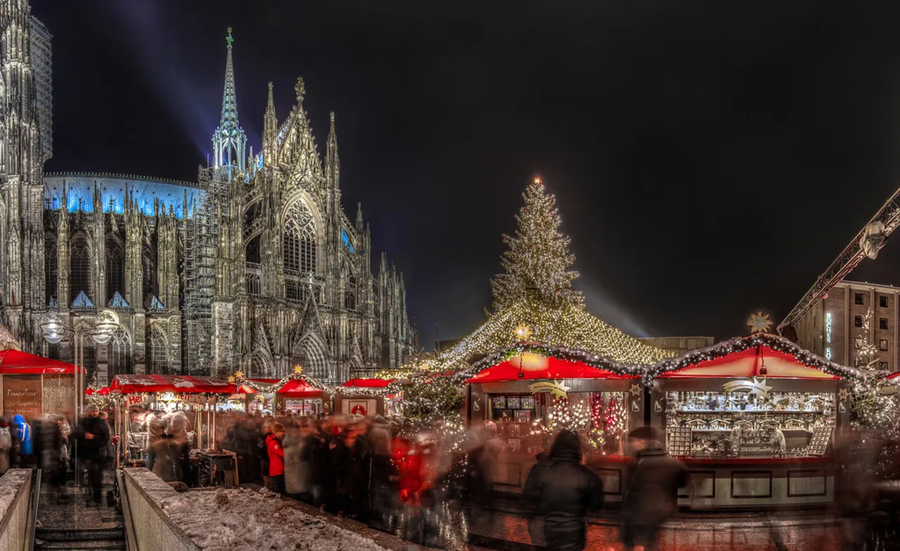 1. Discover the Majestic Cologne Cathedral: A Gothic Masterpiece