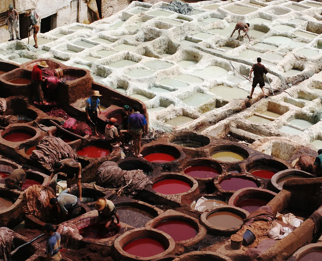 4. Culinary Delights: Experience the Flavors of Fez Culture
