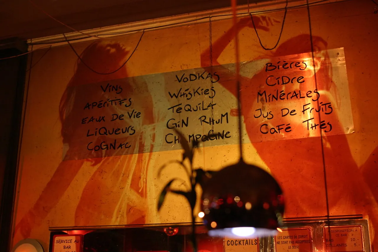 1. Discover Geneva’s Iconic Clubs: Dance the Night Away