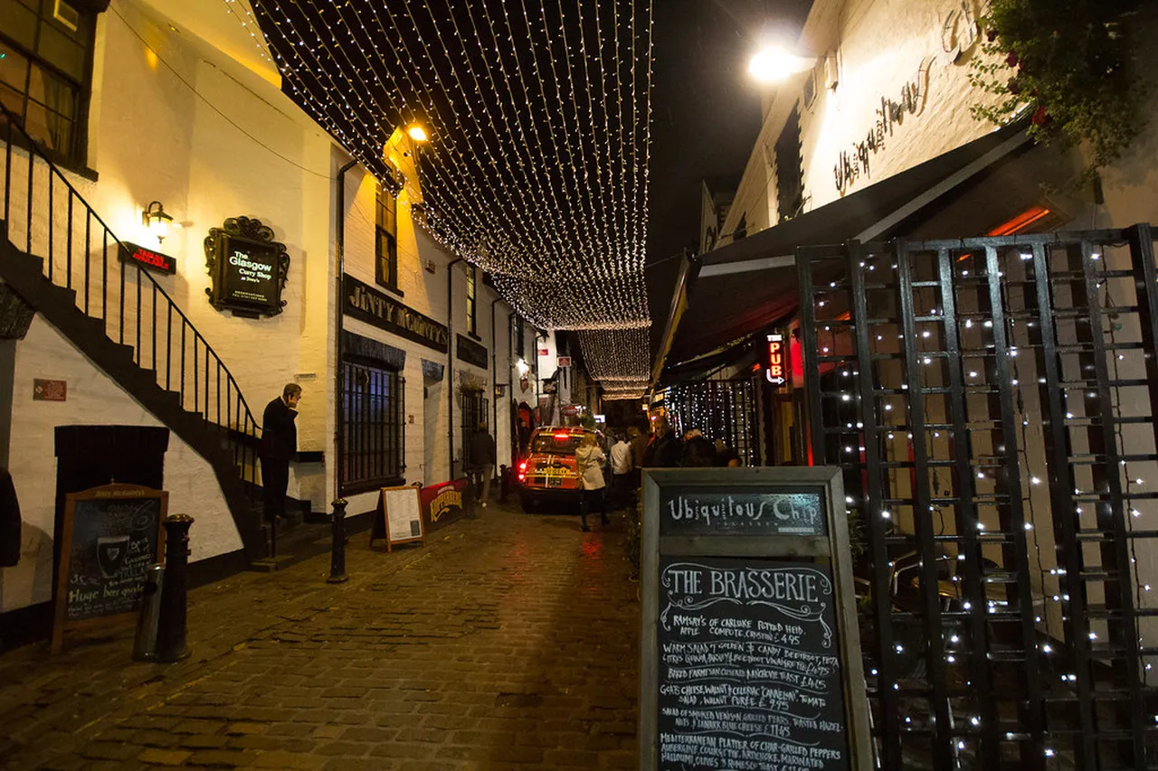 4. Enjoy Craft Cocktails at The Hidden Lane