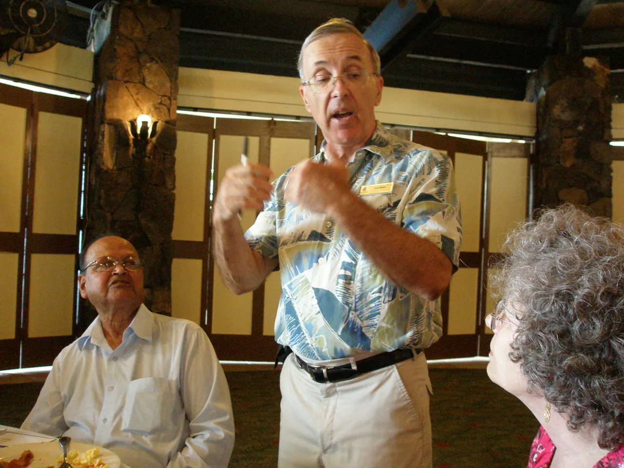 4. Experiencing a Traditional Luau: A Night of Culture and Cuisine