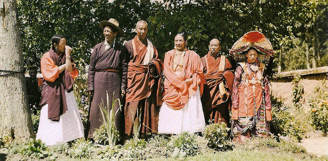 3. Experiencing the Saga Dawa Festival: A Month of Reflection and Devotion