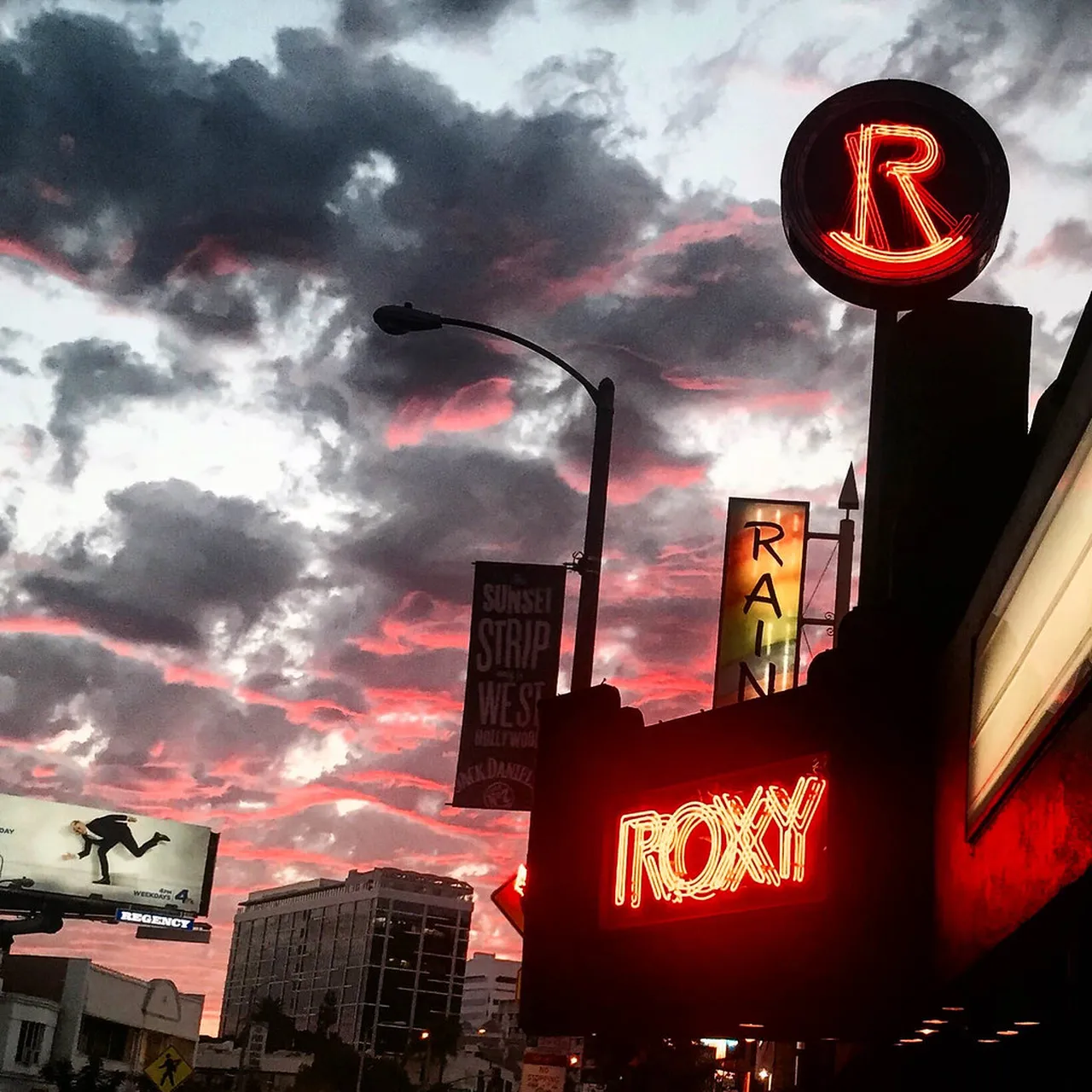 1. Experience Rooftop Bars: Views of the City Lights