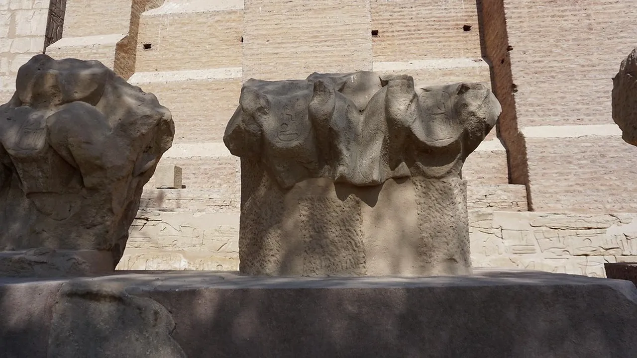 6. Enjoying a Hot Air Balloon Ride Over Luxor: A Bird’s Eye View of History