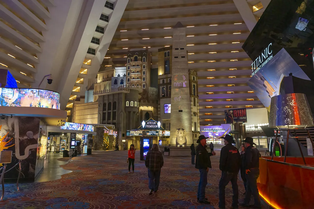 1. Enjoy a Sunset Felucca Ride on the Nile: A Romantic Experience