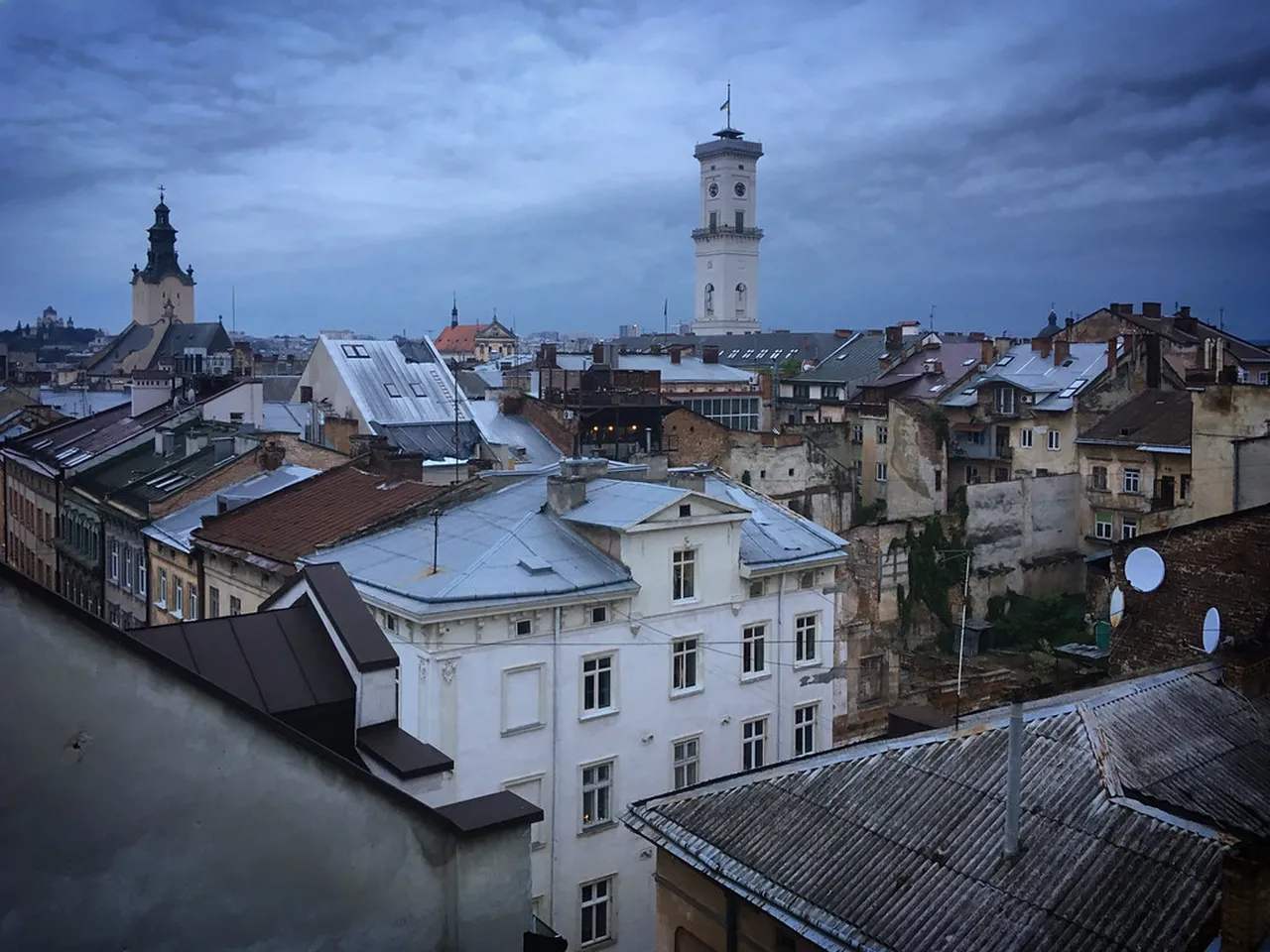 3. Visit St. George’s Cathedral: A Baroque Masterpiece