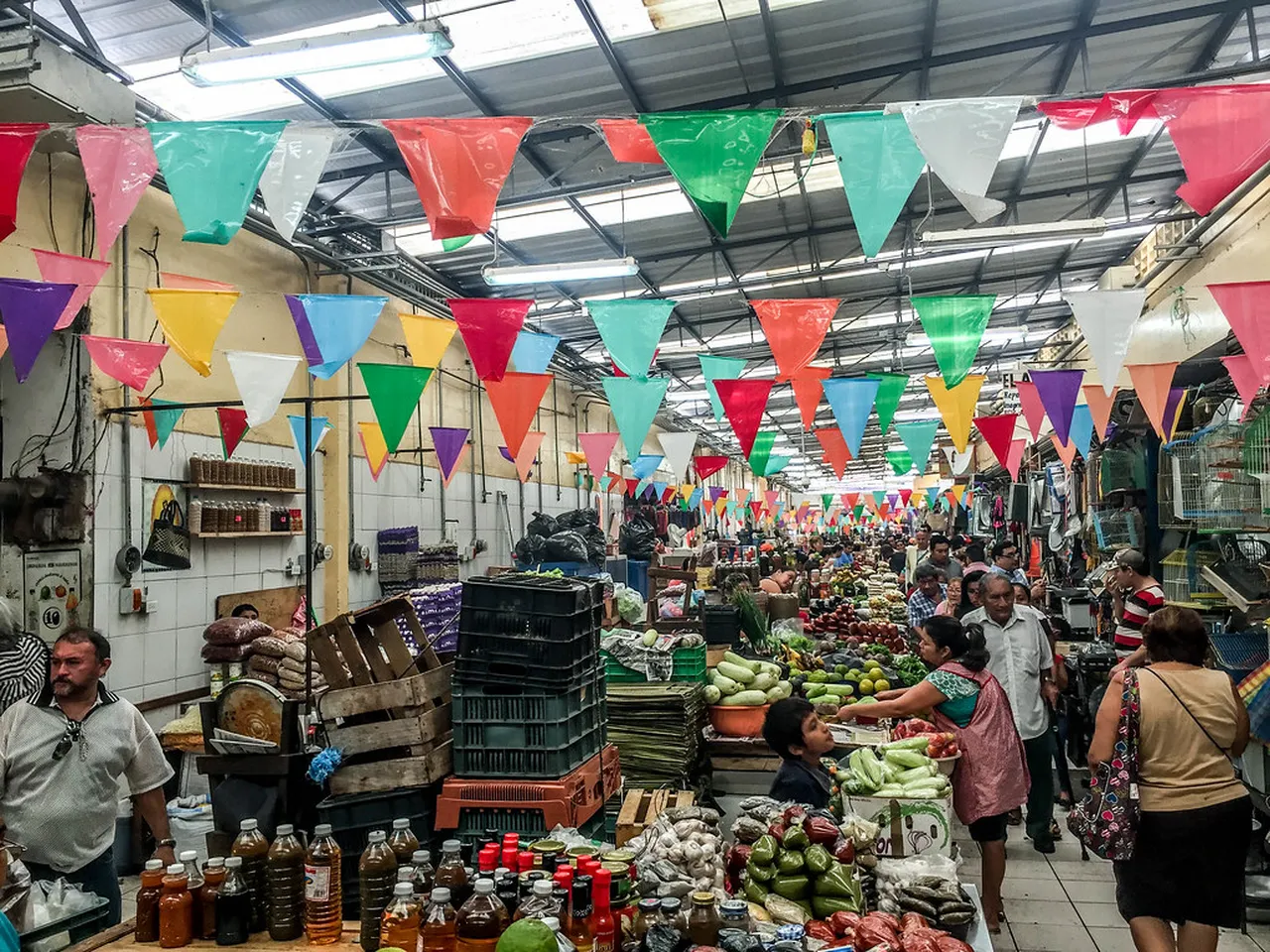 3. Sampling Local Cuisine: A Culinary Adventure in Mérida