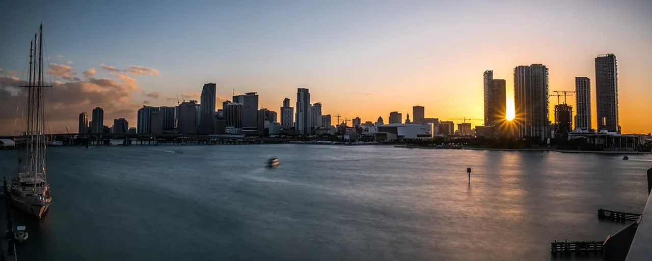 5. Enjoy the Views from the Miami Beach Boardwalk