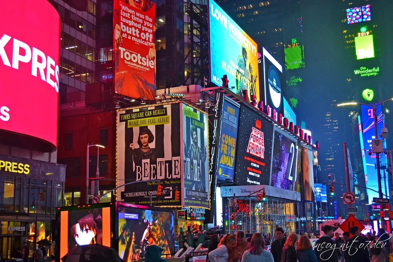 4. LGBTQ+ Nightlife: Celebrating Diversity in the City
