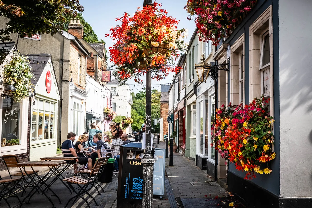 4. Attend the Oxford Literary Festival: A Celebration of Books