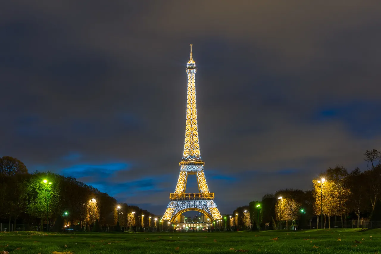 4. Visit the Notre-Dame Cathedral: A Gothic Marvel