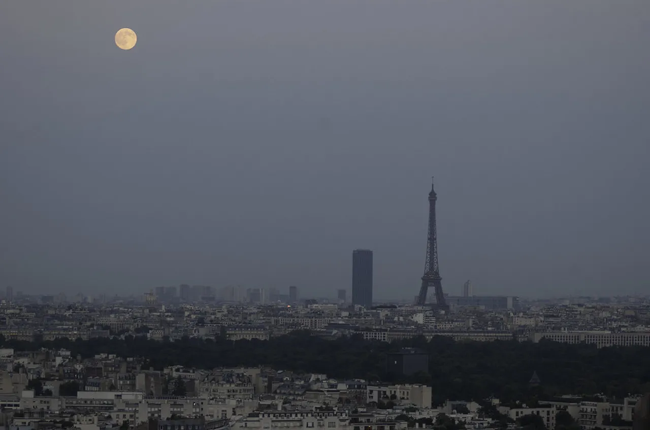 4. Montmartre and Sacré-Cœur: A Bohemian Oasis