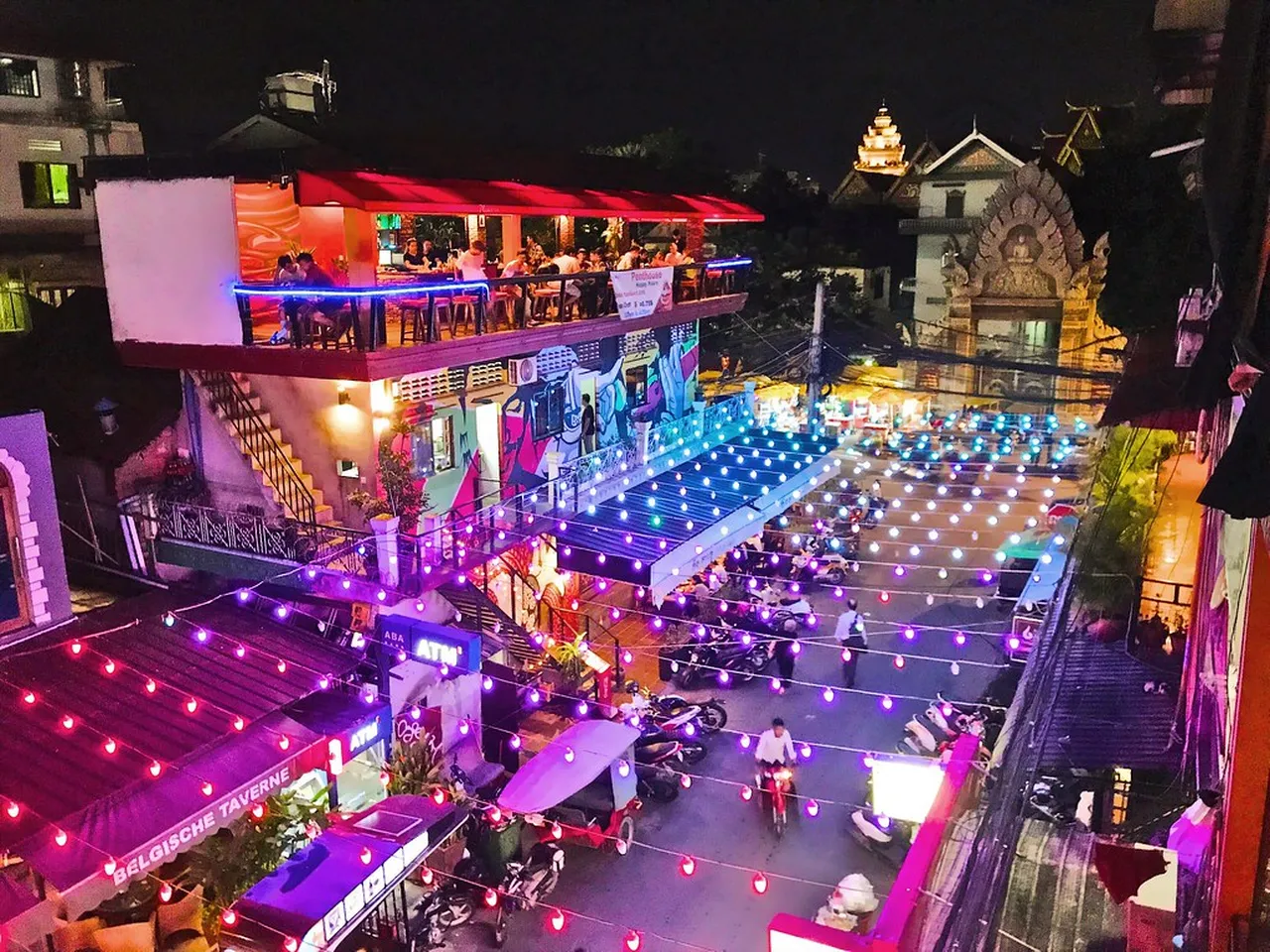 4. Experience the Thrilling Nightclubs in Phnom Penh
