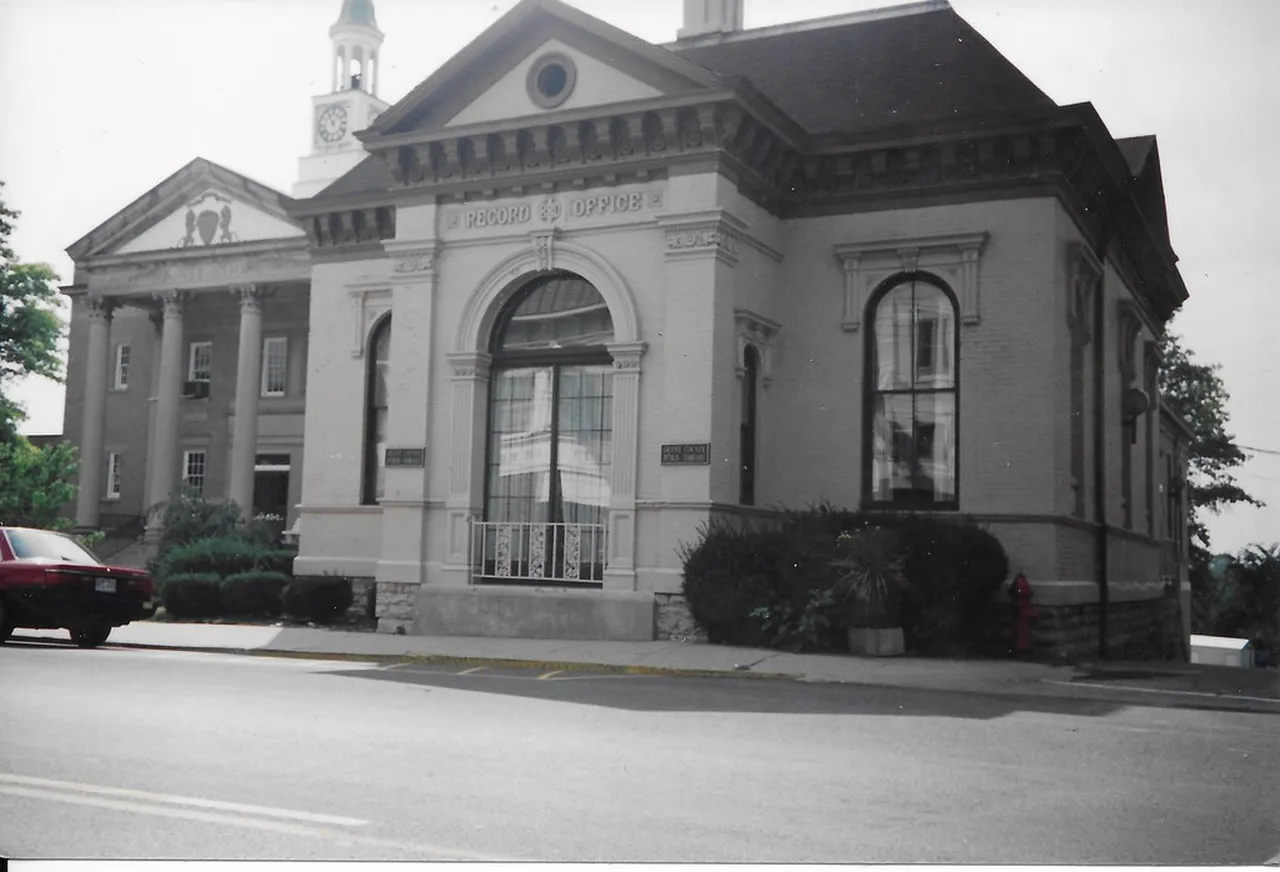 4. The Edgar Allan Poe Museum: A Tribute to a Literary Legend