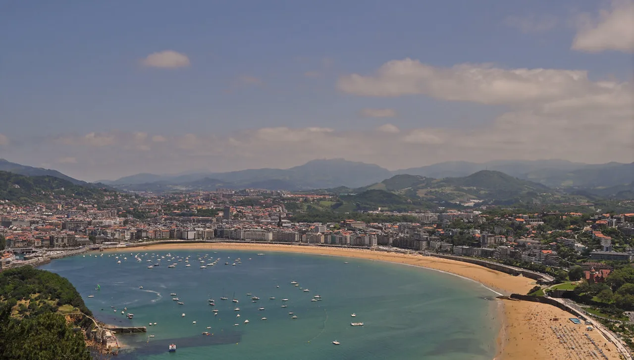 5. Discovering Local Markets: The Soul of San Sebastián Culture