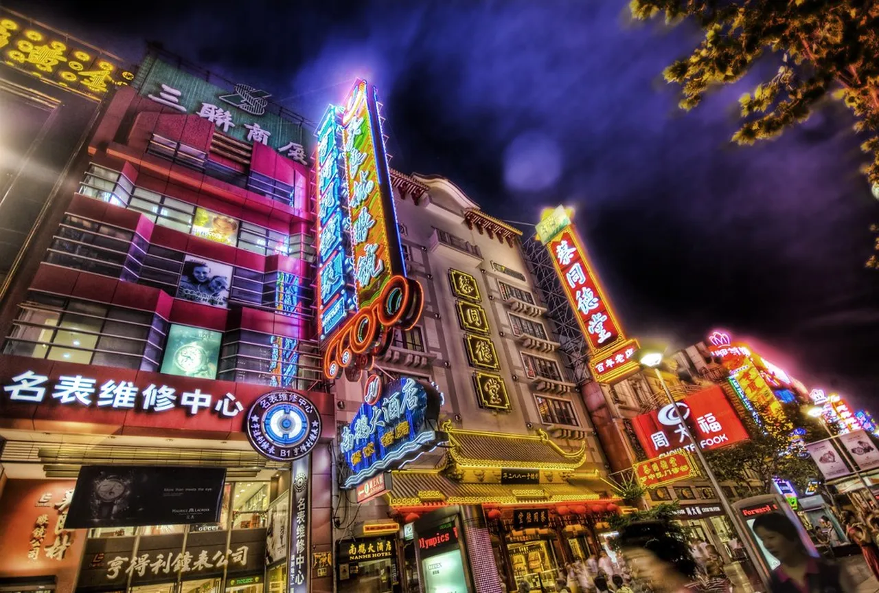 3. Discover the Vibrant Stalls at Shanghai’s Local Markets