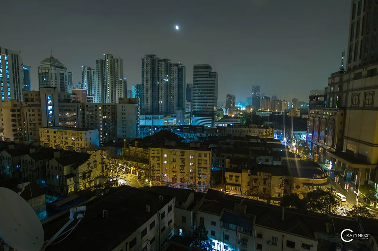 2. Discover the Pulse of the Night at Bund Clubs