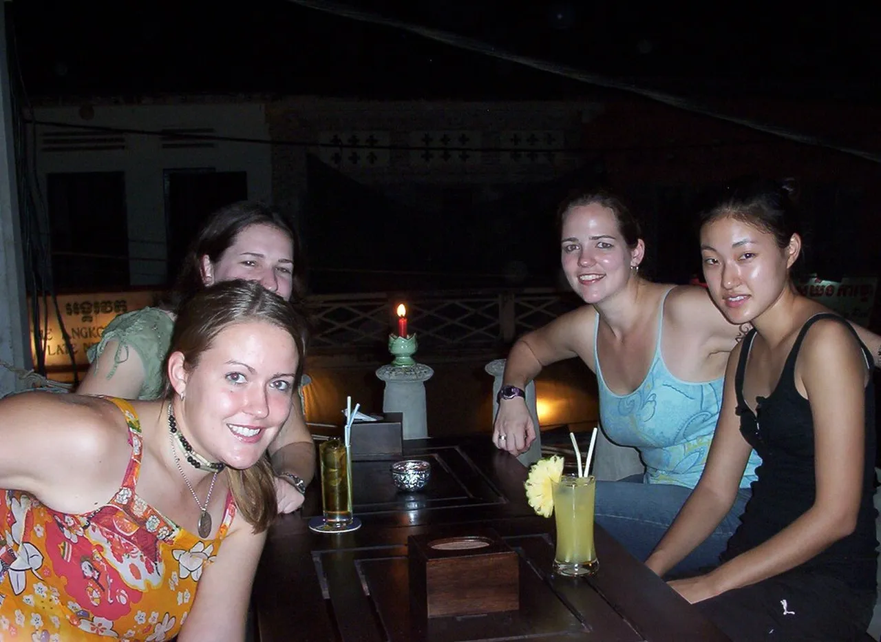 2. Enjoy a Night at Pub Street: The Heart of Siem Reap Nightlife
