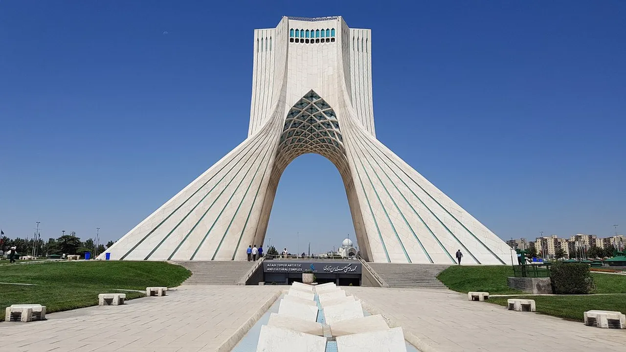 4. Azadi Tower: A Monument of National Pride