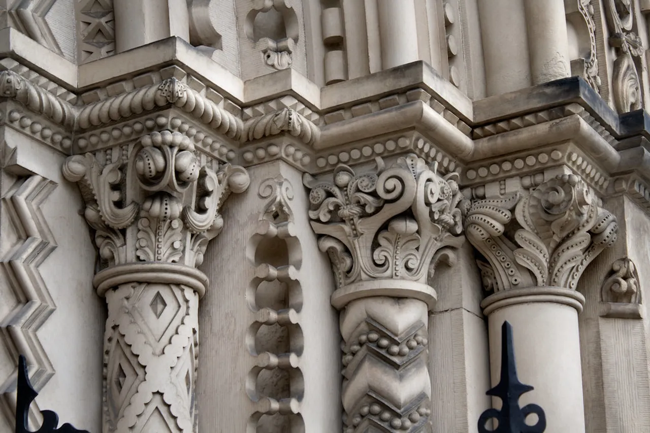 2. Discover the Royal Ontario Museum: Art and History Combined