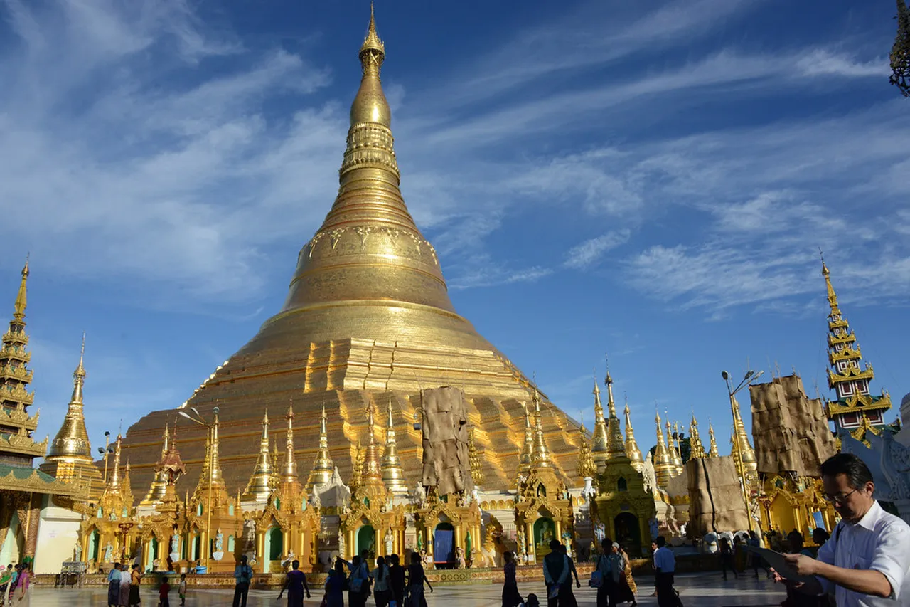 1. Shwedagon Pagoda: The Crown Jewel of Yangon