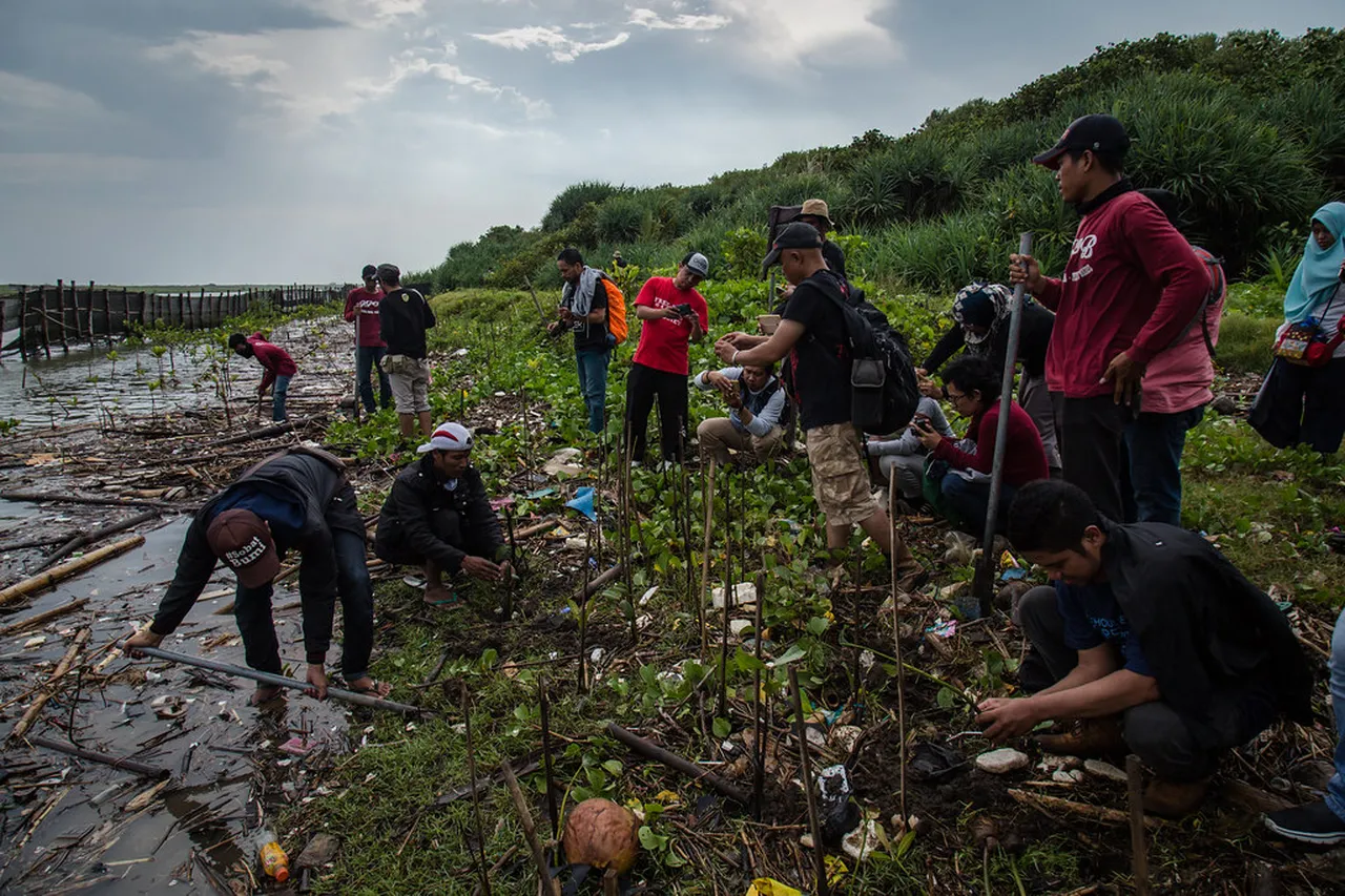 1. Celebrating the Yogyakarta Art Festival: A Showcase of Creativity