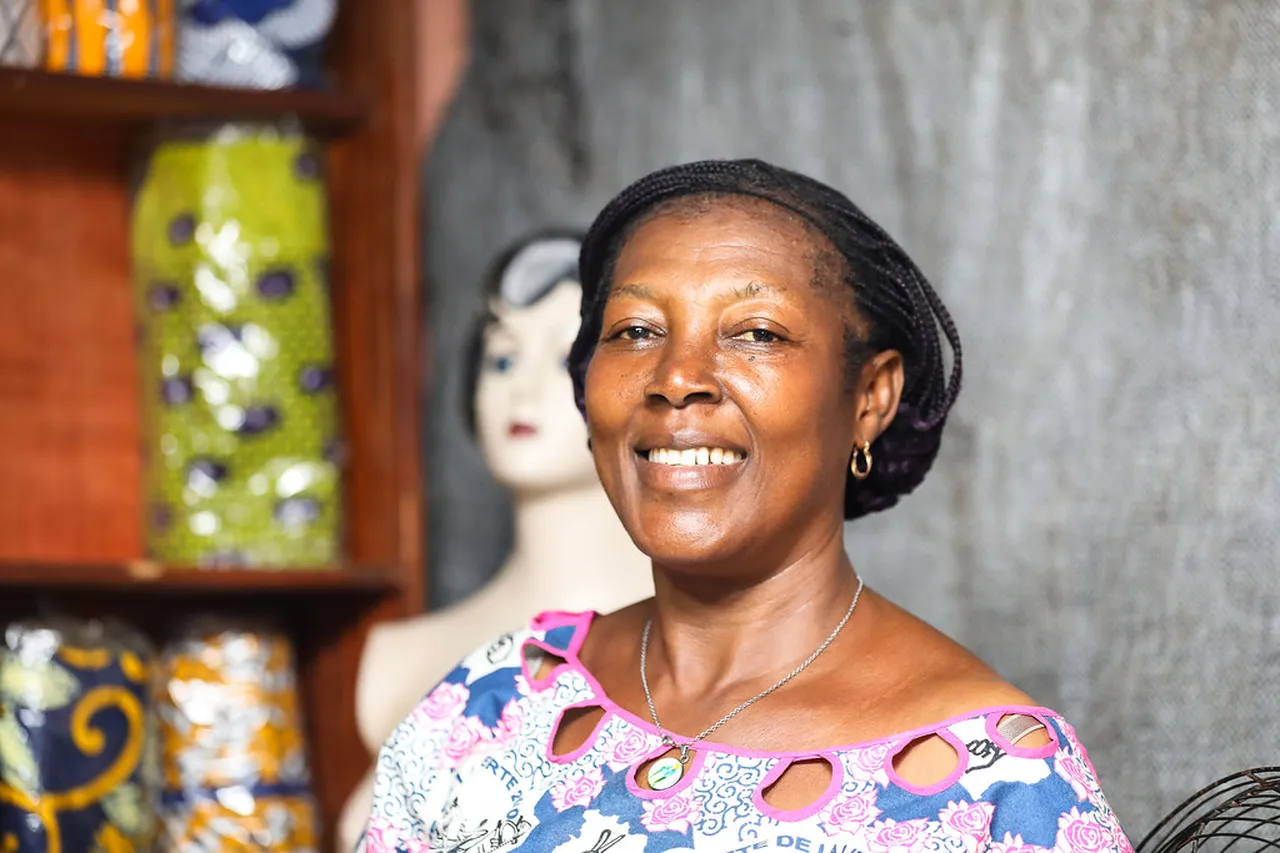 1. Discover the Bustling Treichville Market: A Shopper’s Paradise