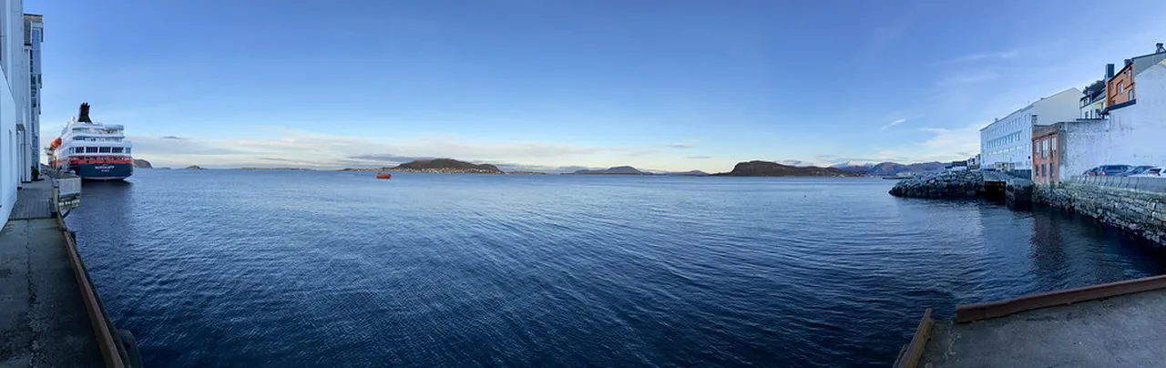 2. Celebrating the Sea: Maritime Traditions in Ålesund Culture