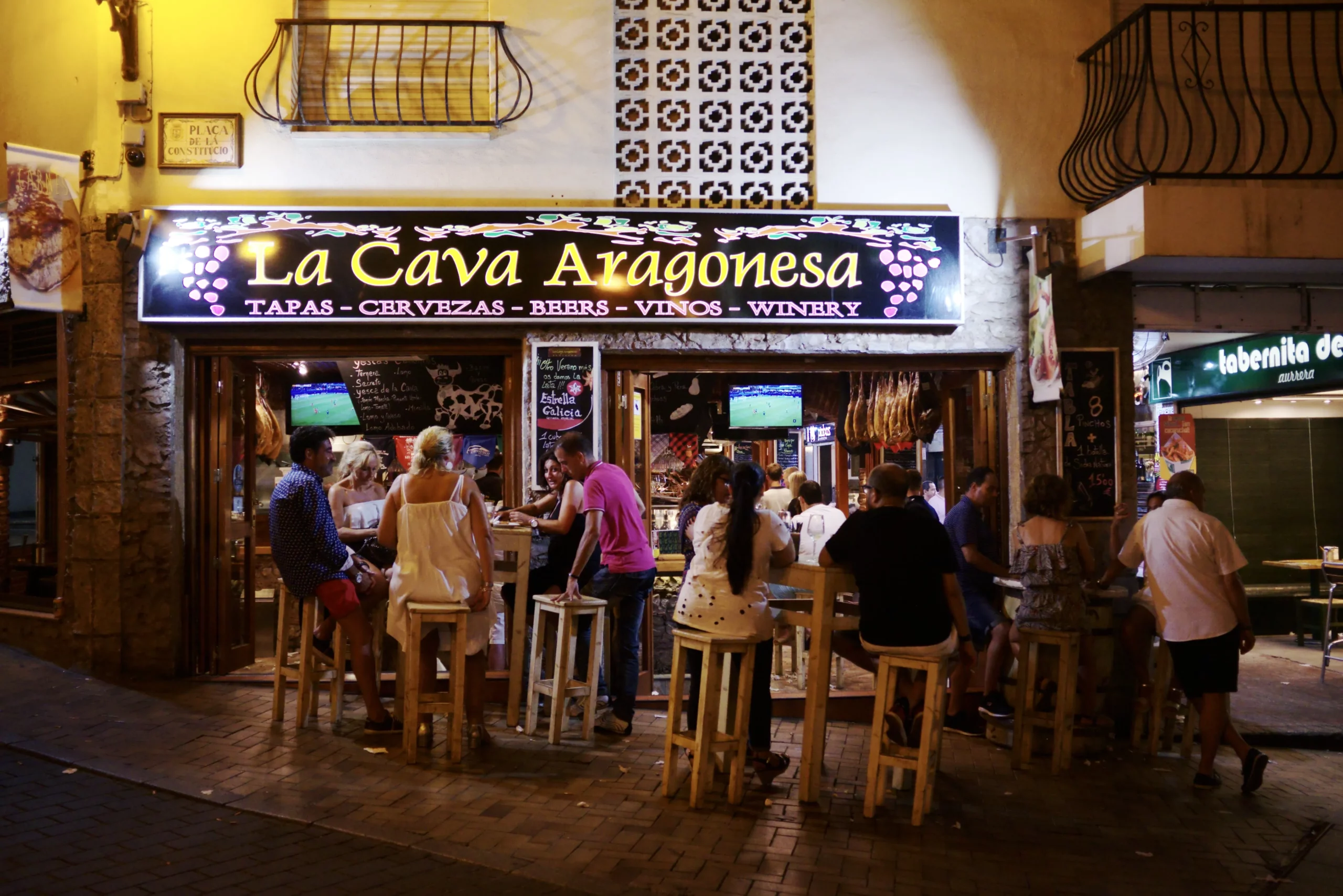 8. A Gastronomic Adventure at Alicante’s Night Food Markets