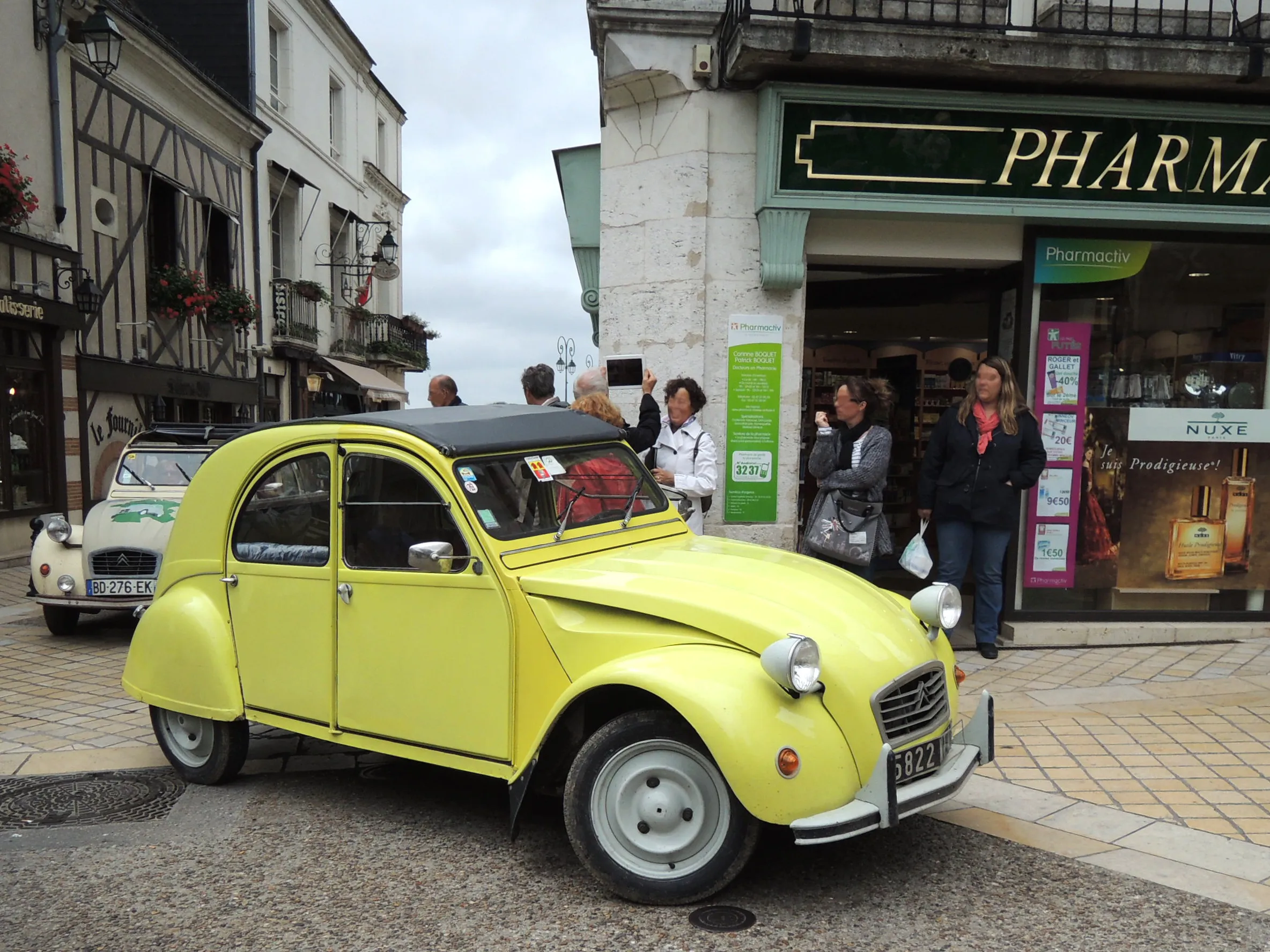 2. Discover the Annual Amboise Renaissance Festival: A Step Back in Time
