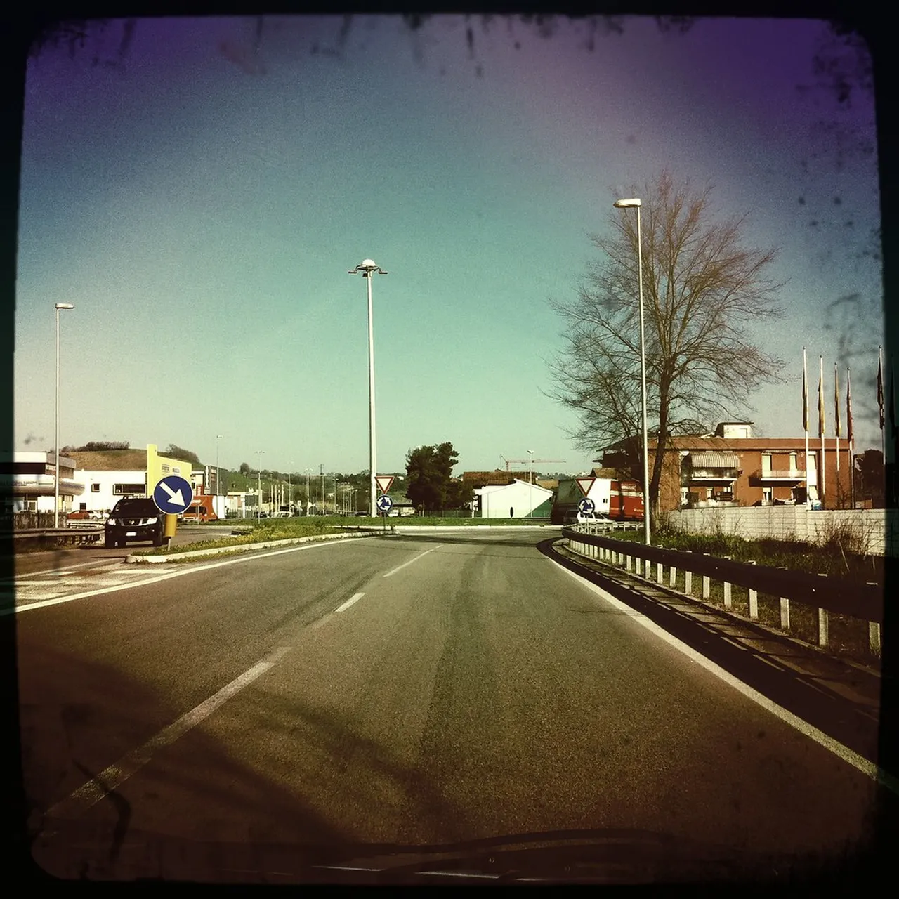 2. Stroll along the Scenic Port: The Heart of Ancona Activities