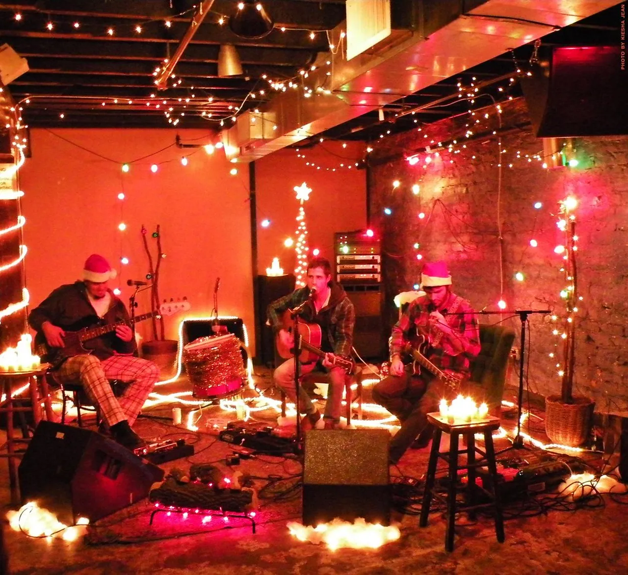 3. Unique Cocktail Bars: Sip Innovative Drinks in Asheville