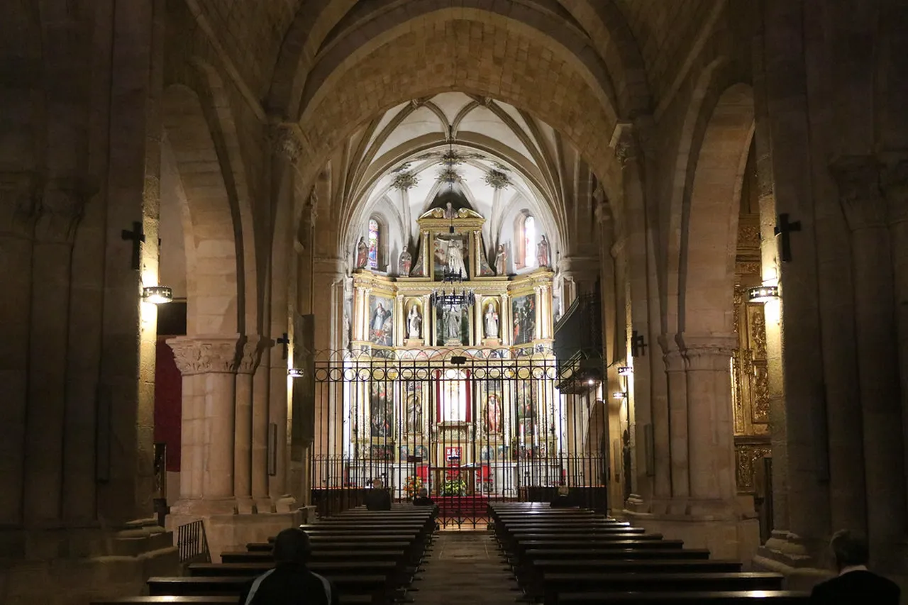4. Noche de los Museos: A Night of Art and Culture