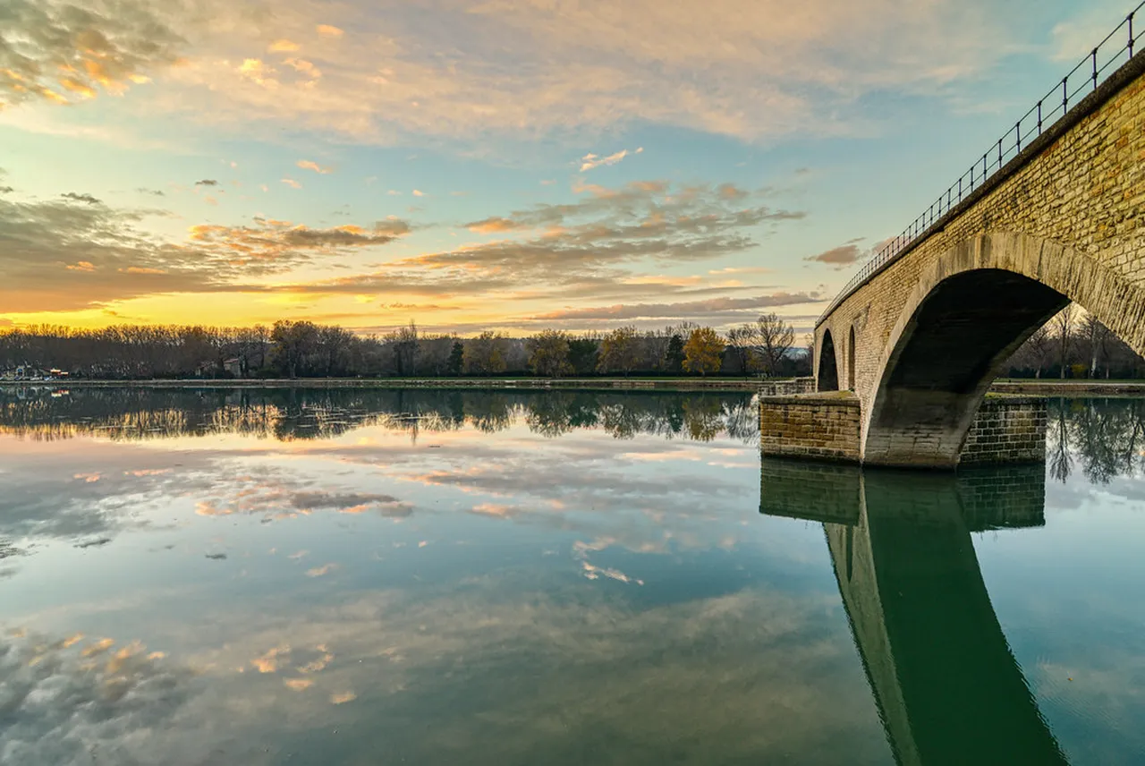 3. Place de l’Horloge: The Heart of Avignon’s Vibrant Life