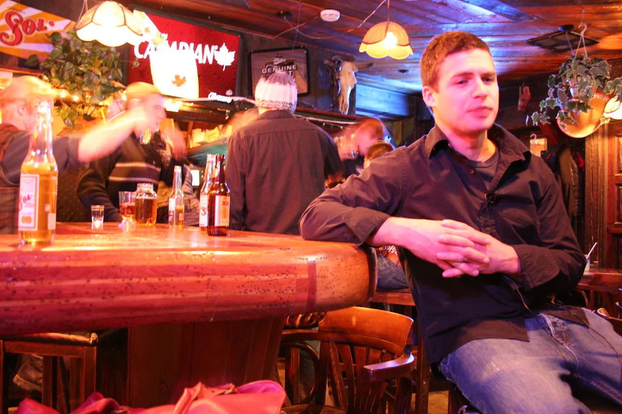 3. Enjoy Live Music at The Rose & Crown
