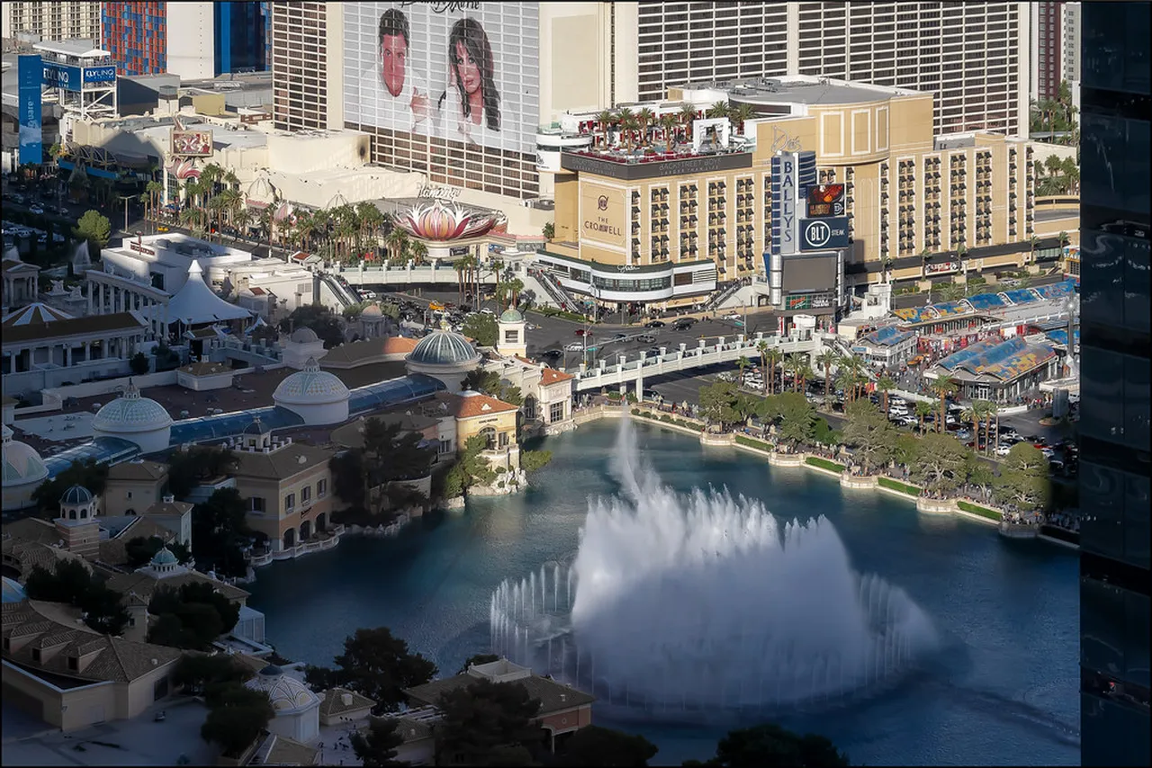 4. Visit the Bellagio Gallery of Fine Art: A Cultural Gem