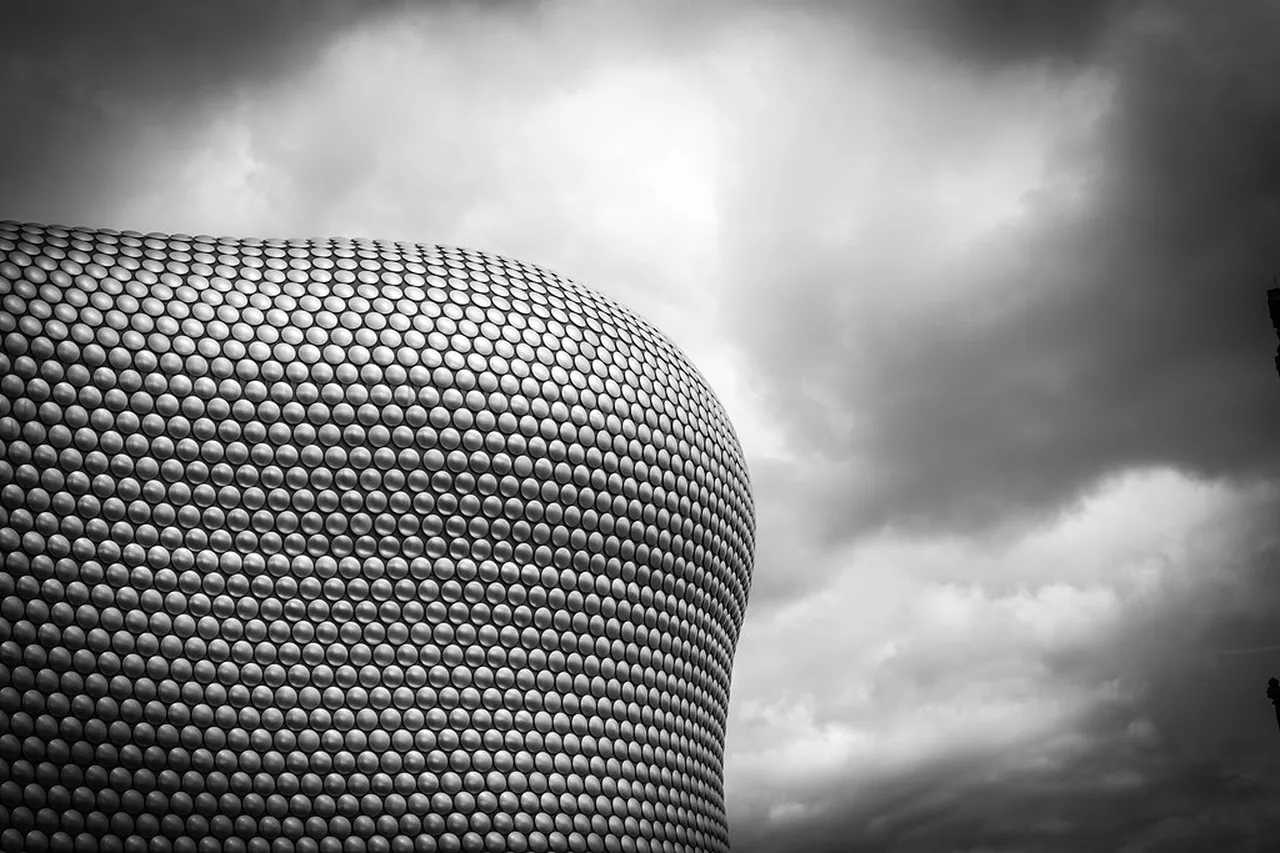 5. A Walk Through Symphony Hall: The Heart of Birmingham’s Music Scene
