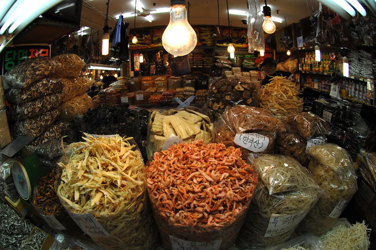 5. Savoring Local Flavors: A Taste of Busan’s Street Food