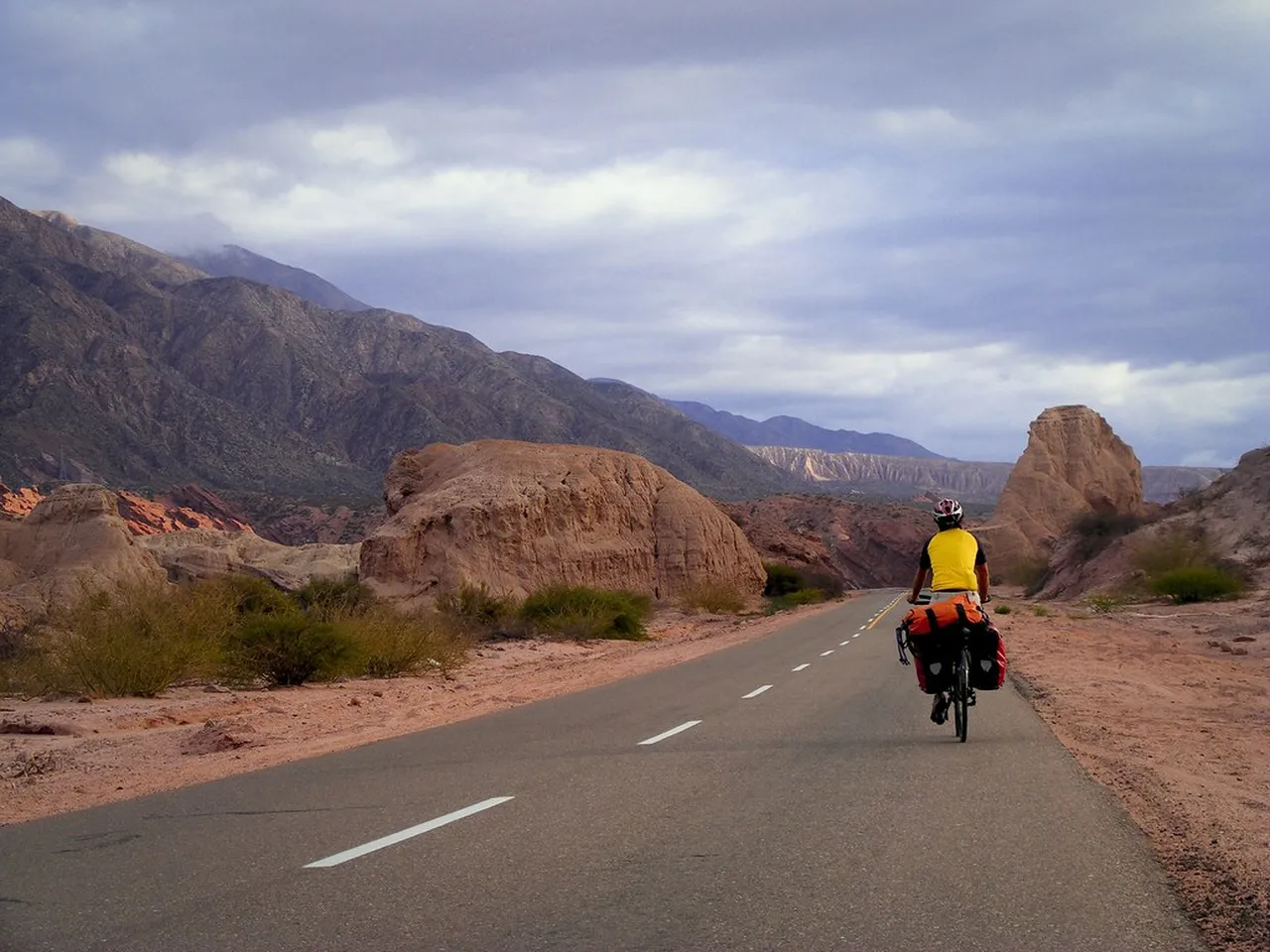 1. Savor the World-Class Wines: Wine Tasting Tours in Cafayate