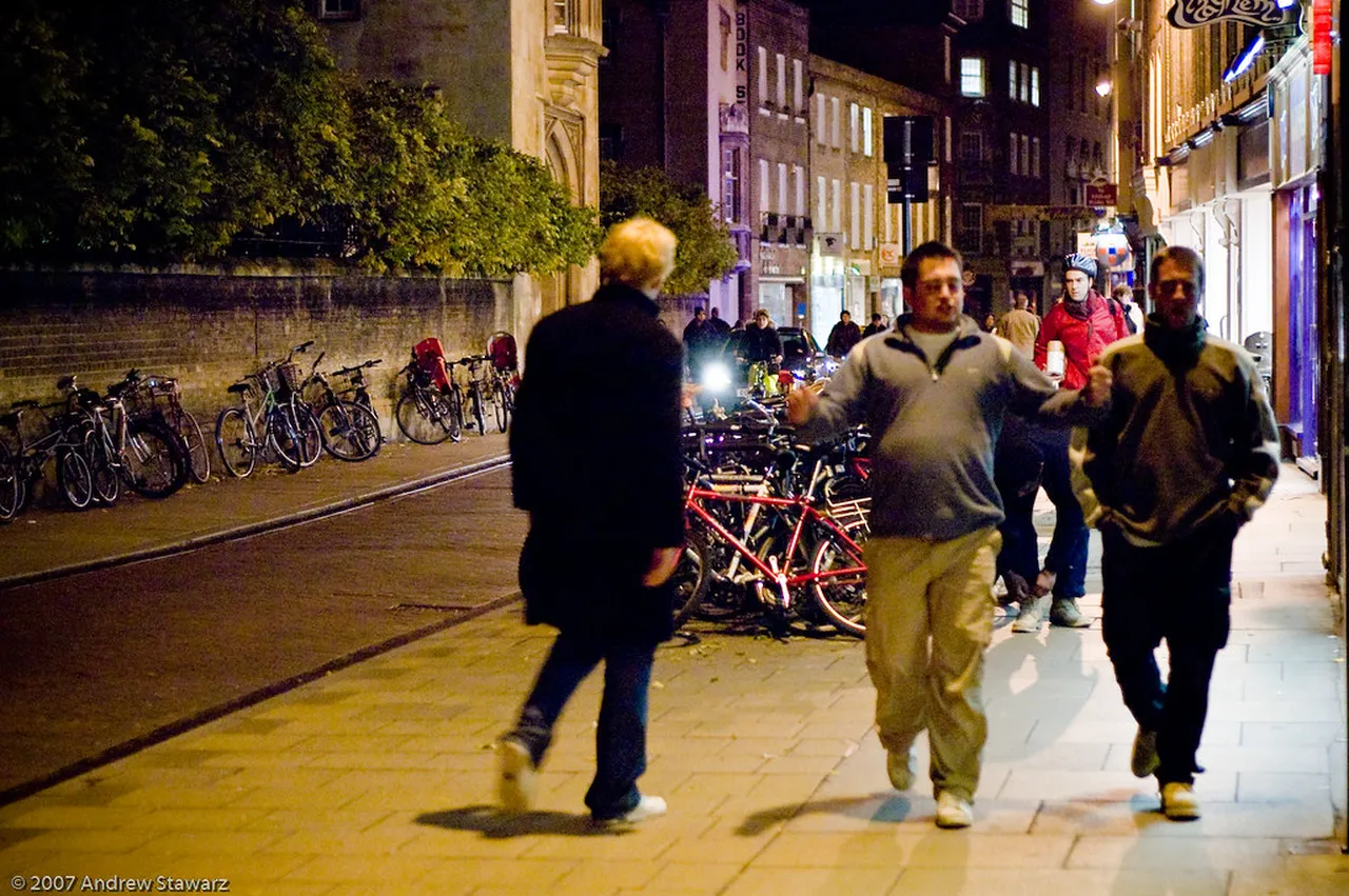 5. Enjoy Cultural Events: Theatre and Art After Dark