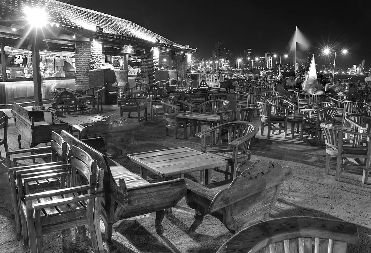 5. Explore Getsemani: The Bohemian District of Cartagena Nightlife