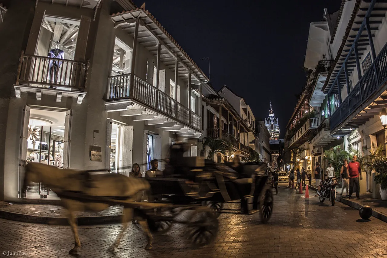 2. La Movida: The Ultimate Nightclub Experience in the Heart of the City