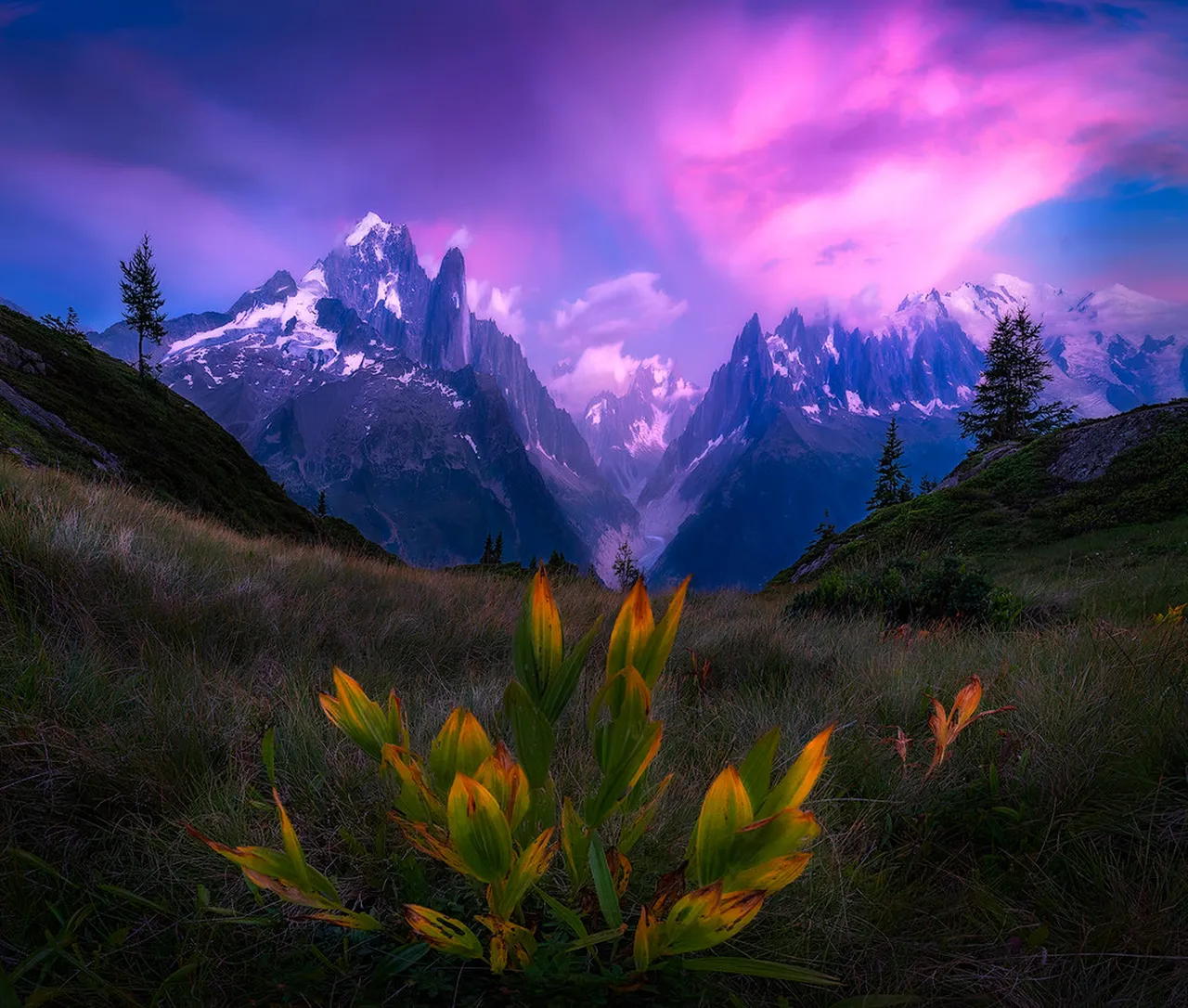 4. Paragliding Over Chamonix: A Bird’s Eye View of the Alps