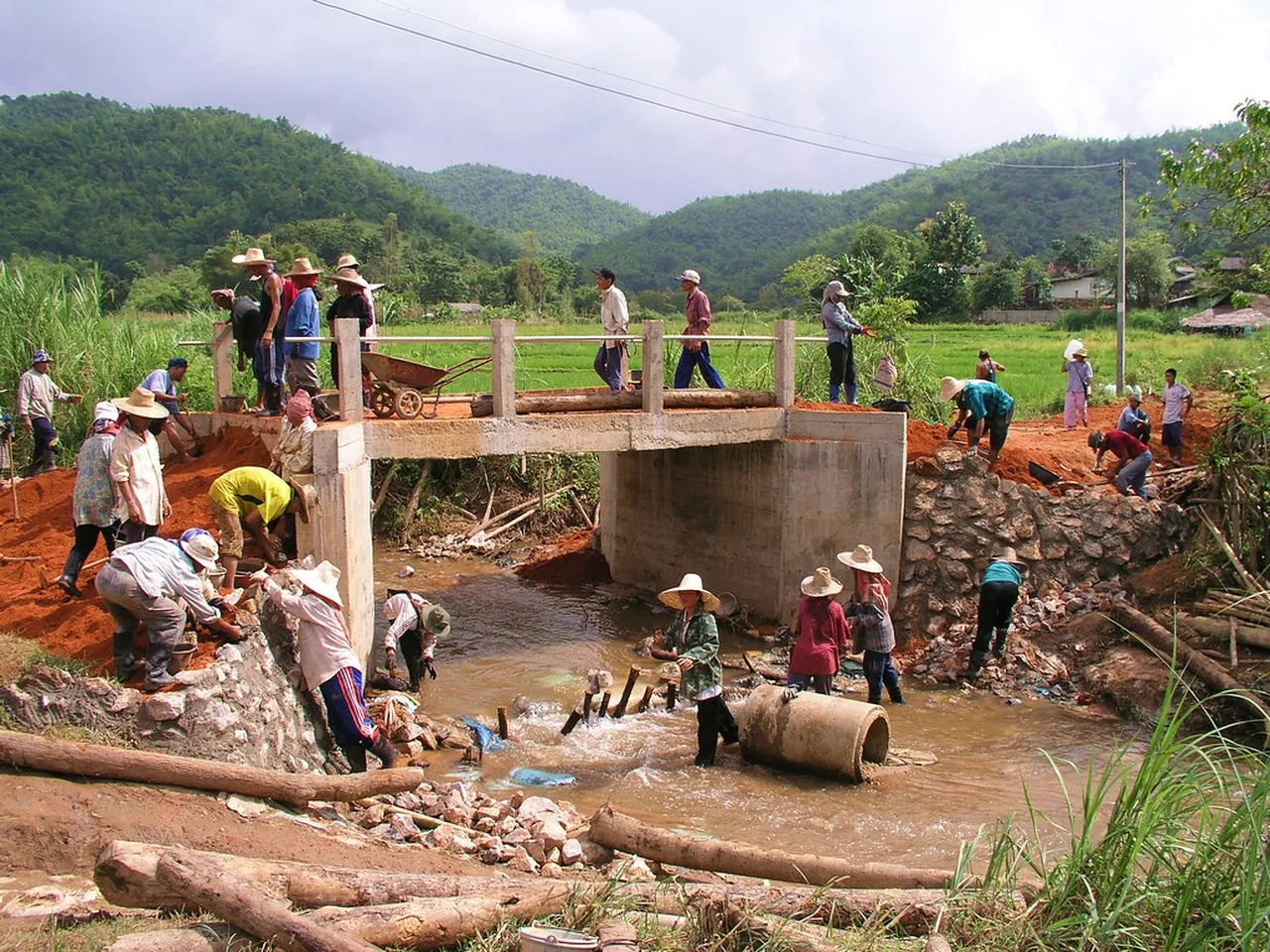 3. Trekking to Hill Tribes: Authentic Cultural Encounters