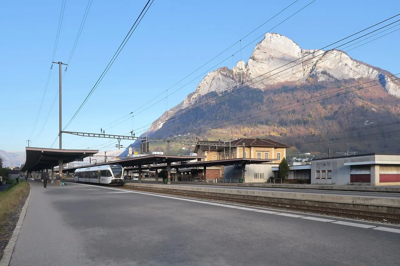 1. Visit the Chur Cathedral: A Testament to Gothic Architecture